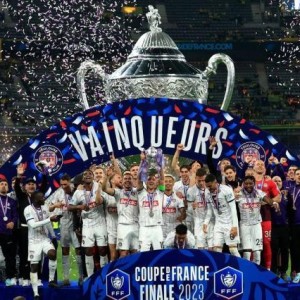 开云体育app-【观察】图卢兹首冠背后：红军失败总监拯救法甲笑柄