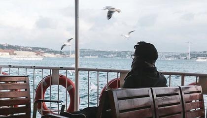 开云体育app官网-班凯罗33分波蒂斯18+10 魔术击败雄鹿4连胜