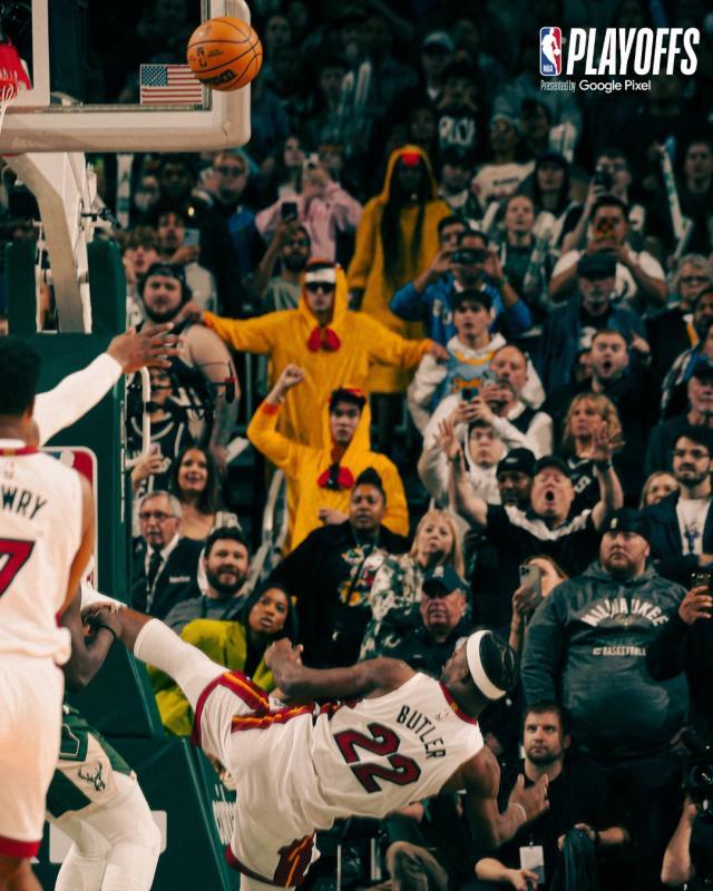 1682575781728094376.jpg Fusai1JWIAMnpl2.jpg